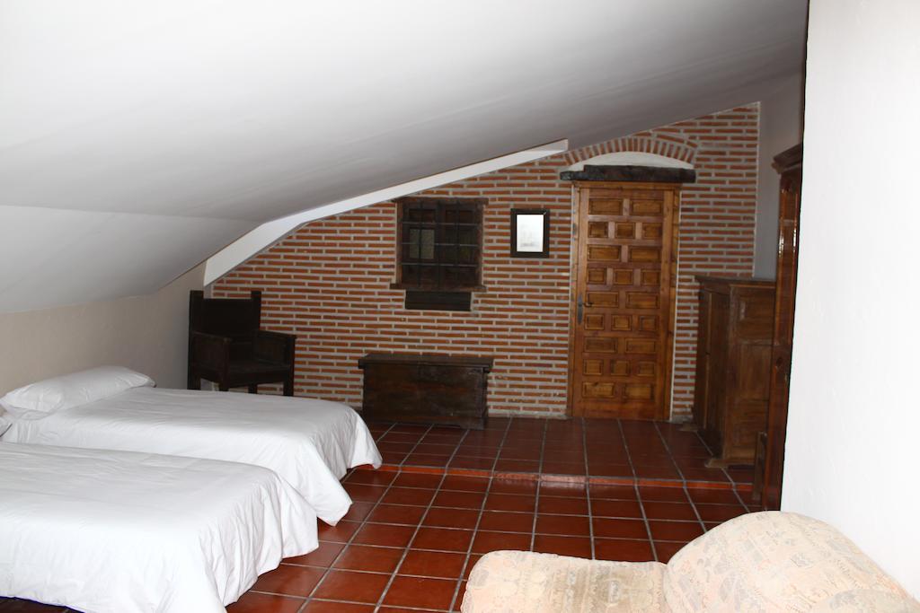 Palacio De Monjaraz Ávila Szoba fotó
