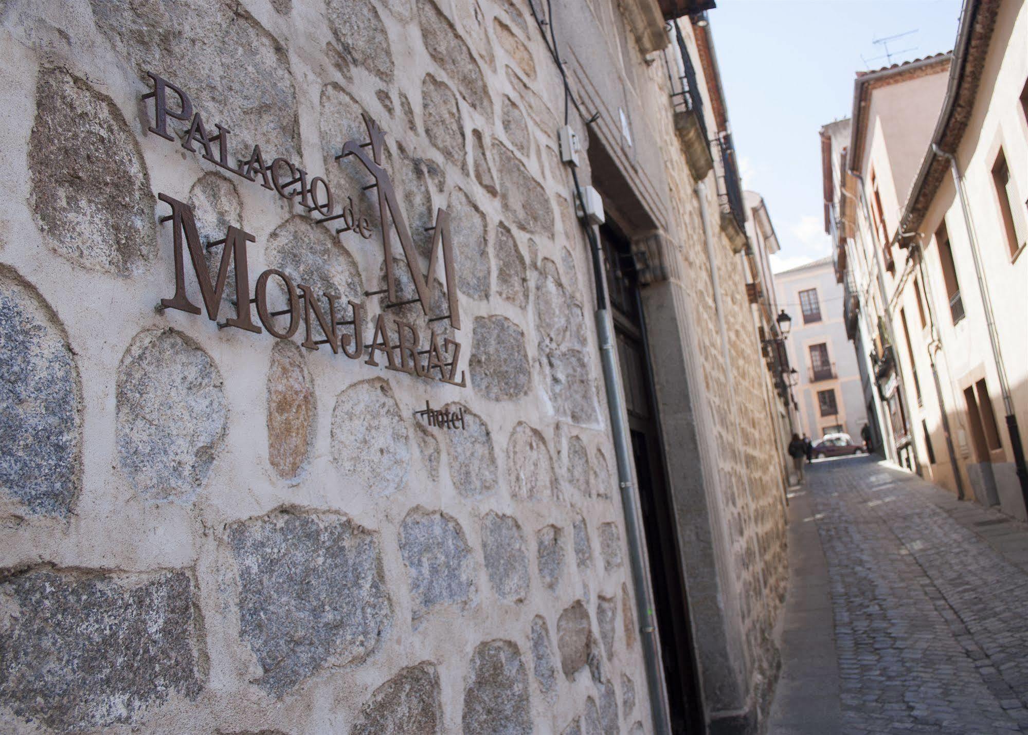 Palacio De Monjaraz Ávila Kültér fotó